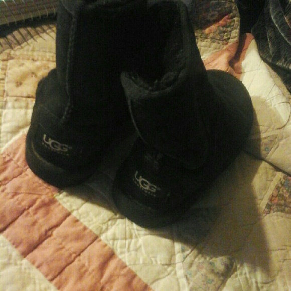 Uggs - Picture 1 of 1